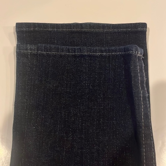 True Religion Billy Seat Boot Cut Mid Rise Jeans Size 28 - Picture 12 of 16